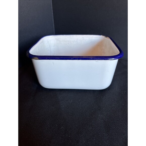 VTG Small Enamelware Deep Pan Tub White Porcelain w/ Blue Trim 4.75 “X5.5”X2.75” - Picture 1 of 15